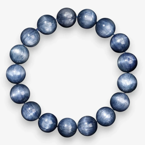 Natural Blue Kyanite Bracelet, Unisex Jewelry, Symbol of Alignment & Throat Chakra