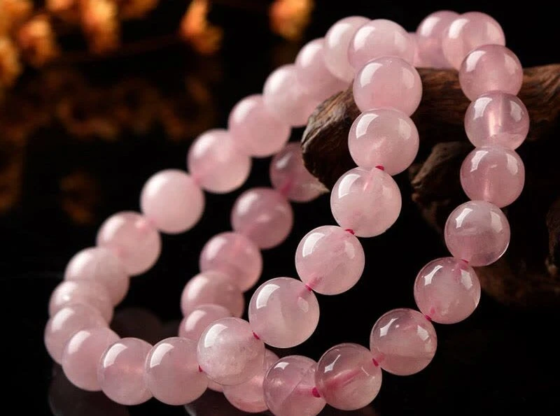 What is Rose Quartz? Why is it Called the Love Crystal? The "Energy" Truth You Need to Know!