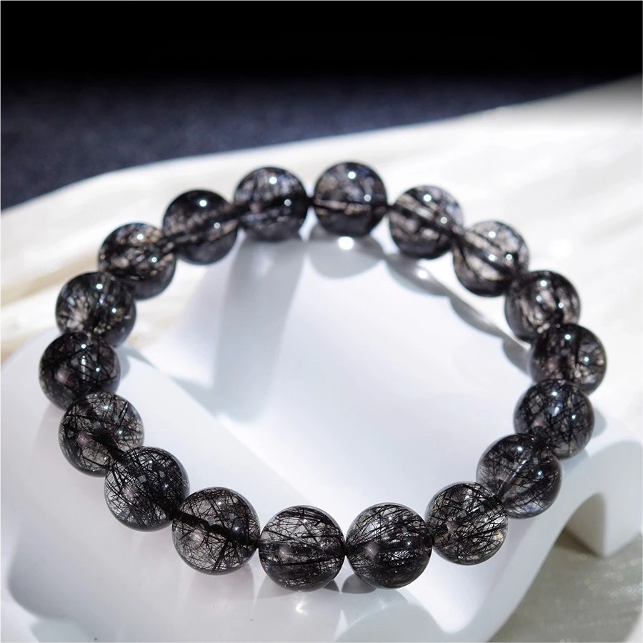 black-hair-crystal-1030-1124-3